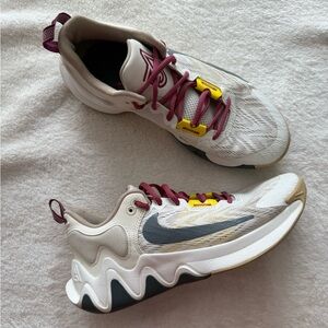 Nike Men's Giannis Immortality 2 Athletic Basketball Shoes men’s size 8.5